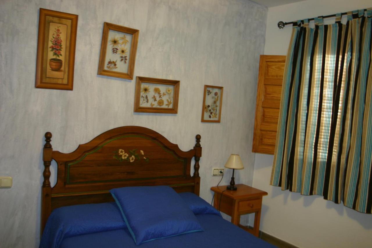 Apartamentos Y Casas Rurales Las Terrazas De La Alpujarra Bubion Bagian luar foto