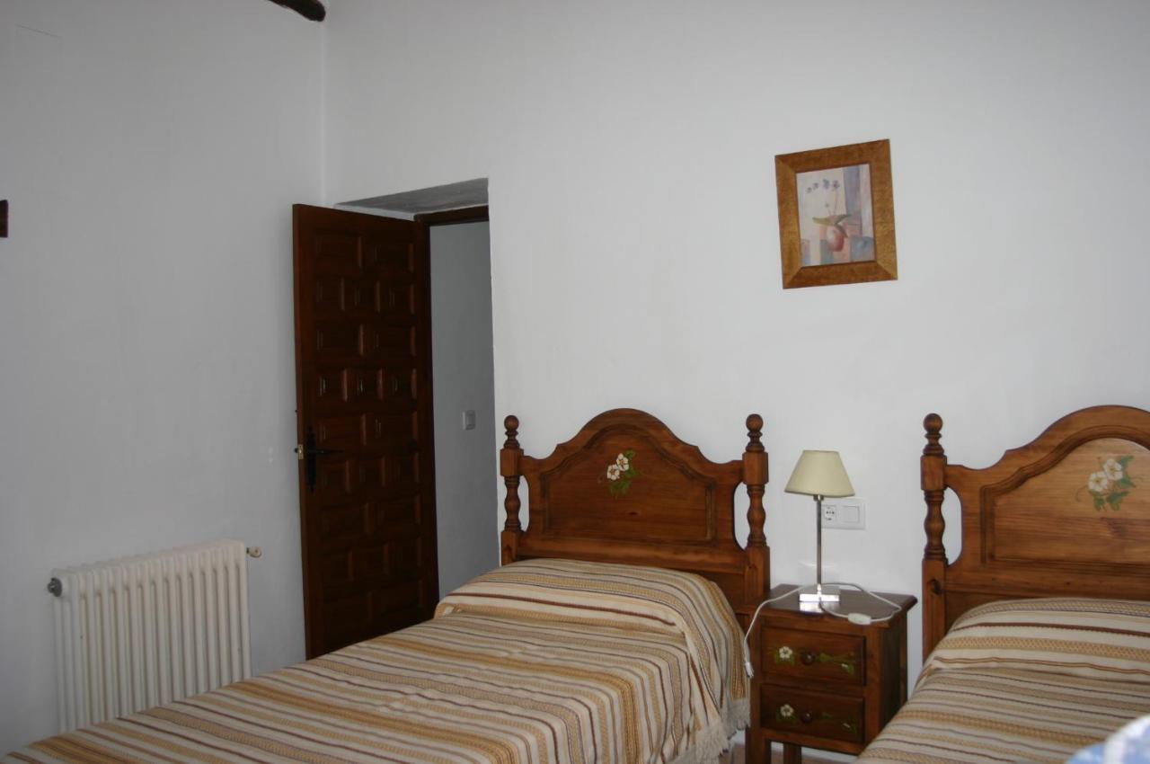Apartamentos Y Casas Rurales Las Terrazas De La Alpujarra Bubion Bagian luar foto